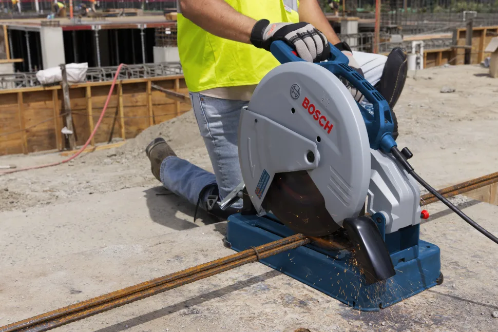 Bosch Power Tools 15amp 14" Abrasive Cut Off Machine GCO15-14