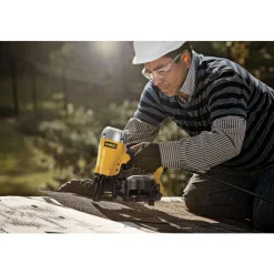 DeWalt 15 Degree Coil Roofing Nailer DW46RN