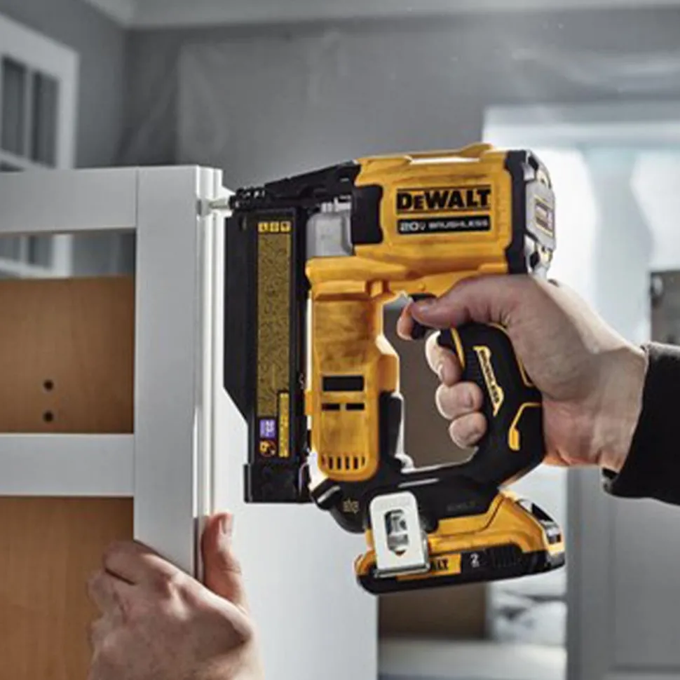 DeWalt Atomic Compact Series 20V MAX Brushless Cordless 23 Gauge Pin Nailer (Bare Tool) DCN623B