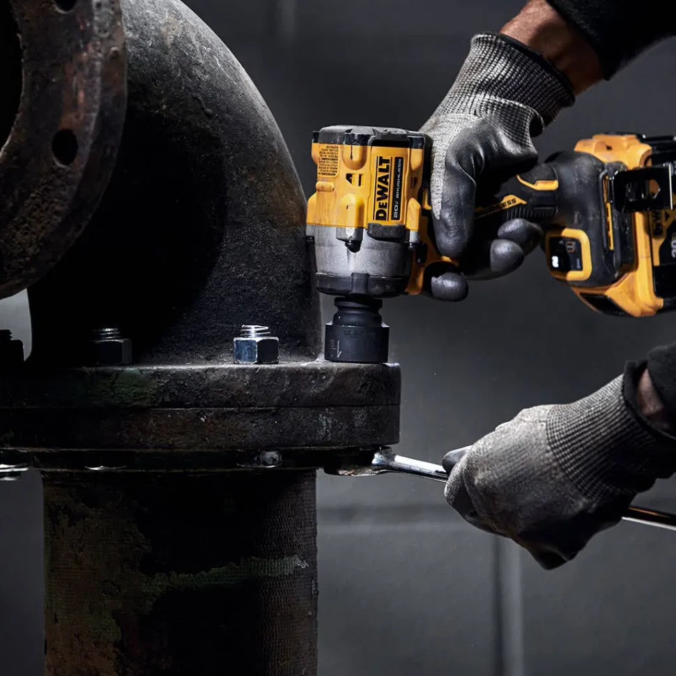 DeWalt Atomic 20V Max 1/2" Cordless Impact Wrench 2 Battery Kit w/ Hog Ring Anvil DCF921P2