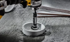 DeWalt Impact Connect Inside Pipe Cutter 1-1/3