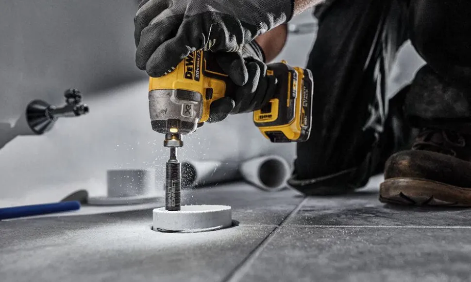 DeWalt Impact Connect Inside Pipe Cutter 1-1/3" Diamond Grit DWAIPCIR