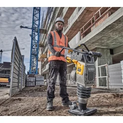 DeWalt POWERSHIFT™ 132lb Rammer Kit DCPS660AG2