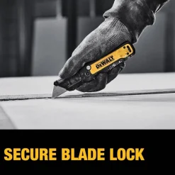 DeWalt Push & Flip Folding Utility Knife DWHT10991