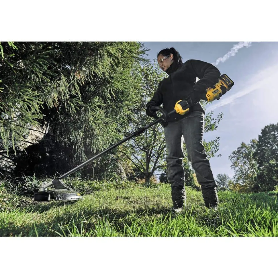 DeWalt 60V MAX* 17 in. Brushless Attachment Capable String Trimmer Kit DCST972X1