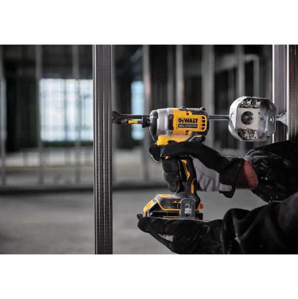 DeWalt 20V MAX Brushless Atomic Compact 1/4" Impact Driver With 20V MAX* 3Ah Battery (4 Pack) DW-DCB200-4-DW-DCF809B