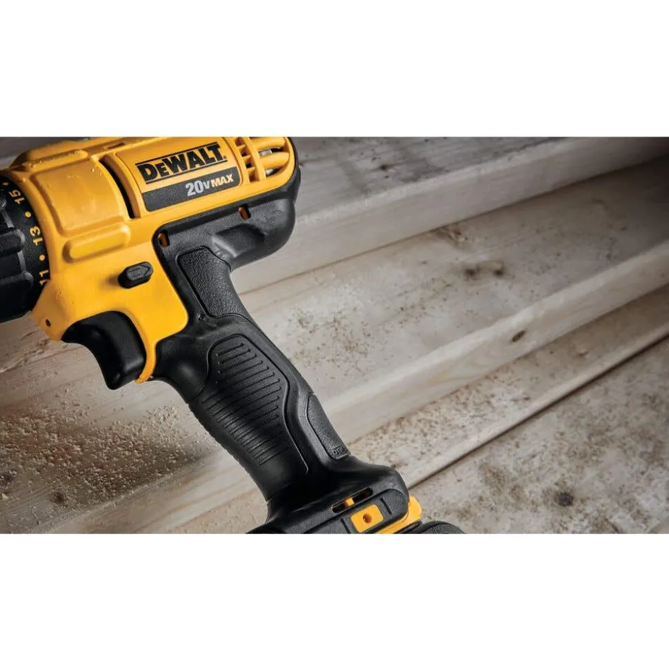 DeWalt 20V MAX Compact Drill/Driver Kit DCD771C2