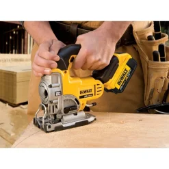 DeWalt 20V MAX* Jig Saw (Tool Only) DCS331B