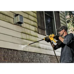 DeWalt 20V MAX Power Cleaner 550 PSI Pressure Washer (Bare Tool) DCPW550B