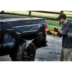 DeWalt 20V MAX Power Cleaner 550 PSI Pressure Washer (Bare Tool) DCPW550B