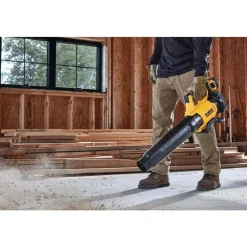 DeWalt 20V MAX* XR Brushless Cordless Handheld Blower (Tool Only) DCBL722B