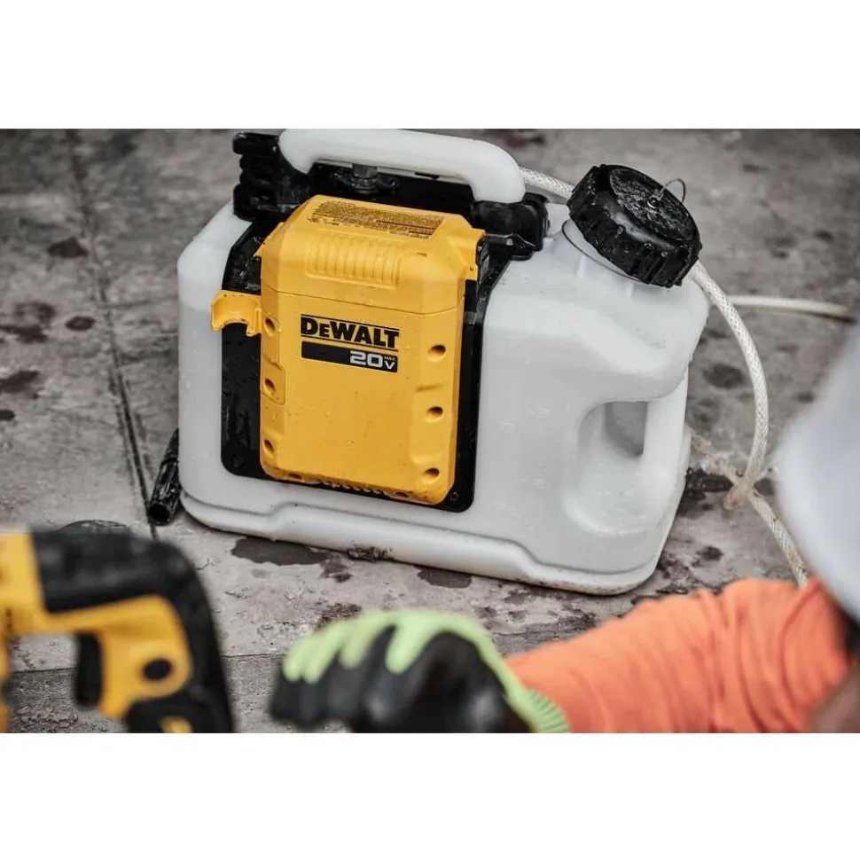 DeWalt 20V Powered Water Tank (Bare) DCE6820B