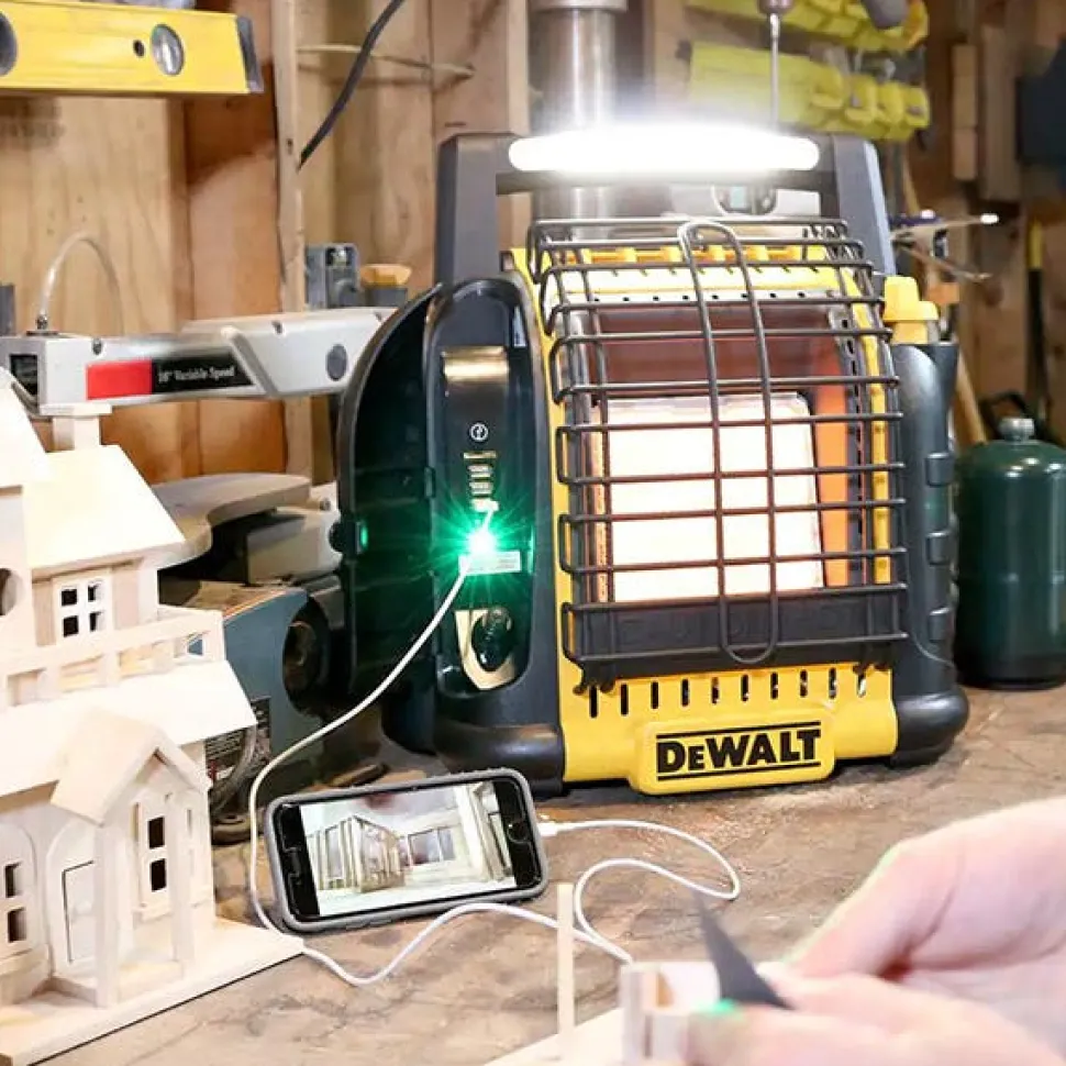 DeWalt 20V Propane Radiant Heater USB Charger & Light 12,000 BTUs DXH12B