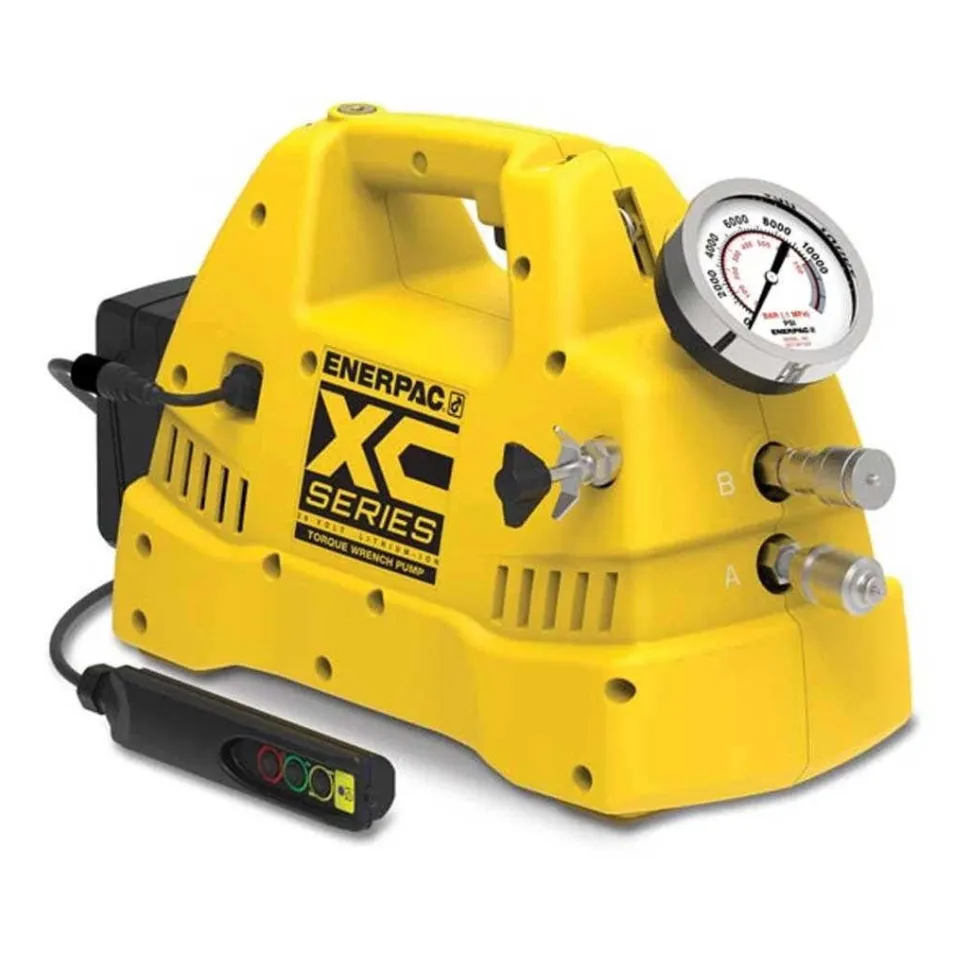 Enerpac 120 in3 Usable Oil, Cordless Hydraulic Torque Wrench Pump XC1502TB