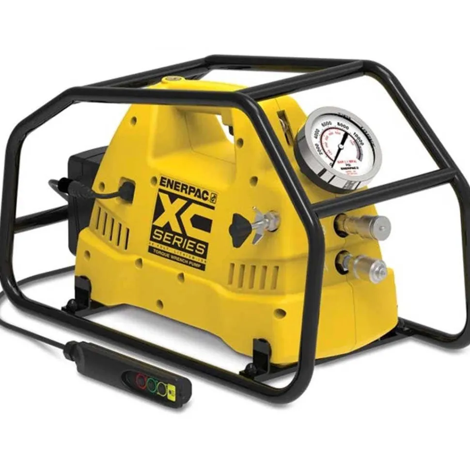 Enerpac 120 in3 Usable Oil, Cordless Hydraulic Torque Wrench Pump XC1502TB