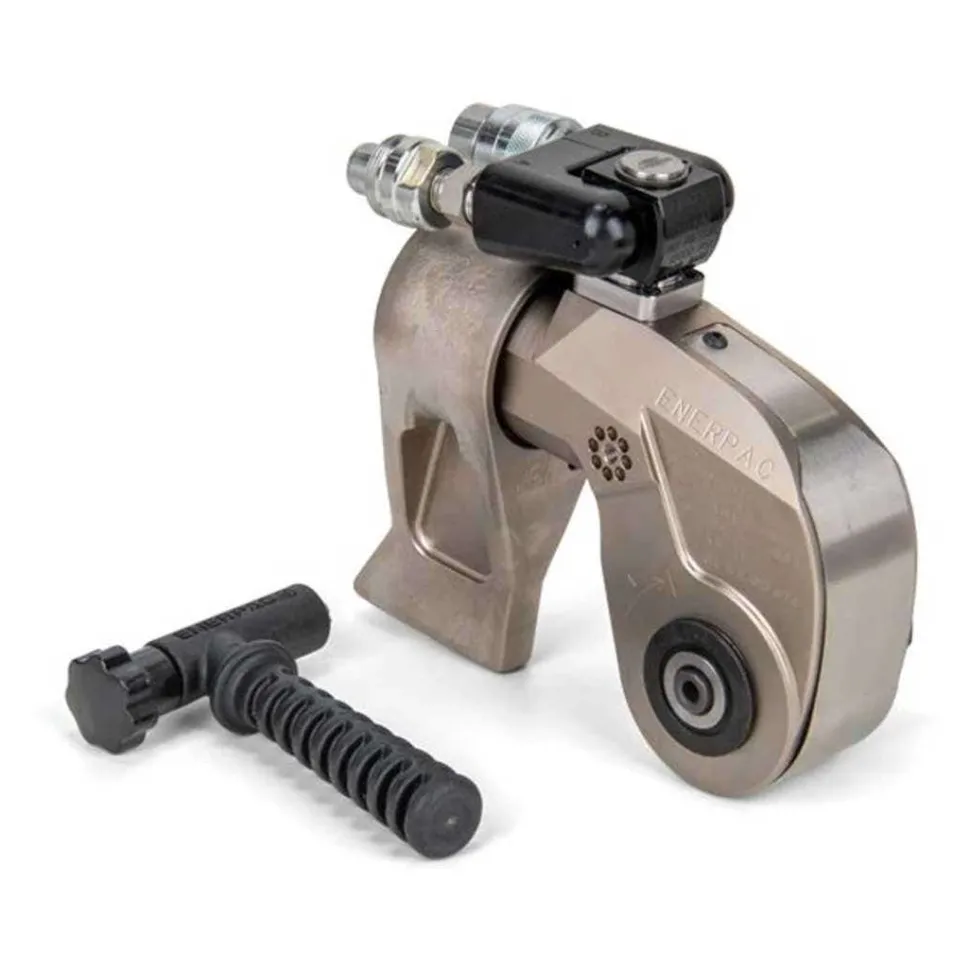 Enerpac 3225' lbs Torque, 1" Square Drive Hydraulic Torque Wrench with Pro Series Swivel S3000PX