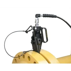 Enerpac 26.9 Ton, 4.1 in Maximum Spread External Hydraulic Flange Spreader Maxi Set SWI2025TEMAXSPB