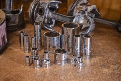 Gearwrench 163 Piece 1/4", 3/8", & 1/2" Drive 6 Point Master Socket Set 89073