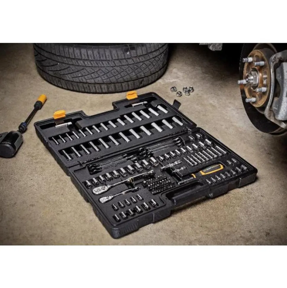 Gearwrench Tools 121 Piece 1/4" & 3/8” Drive 90T SAE/MM Mechanics Hand Tool Set GW90SCBMTS