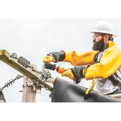 Greenlee 18V Gator 20 mm Insulated Cable Cutter w/ 120V Charger ES20HVX11