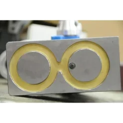 Hougen HMD905 Portable Magnetic Drill 1-5/8