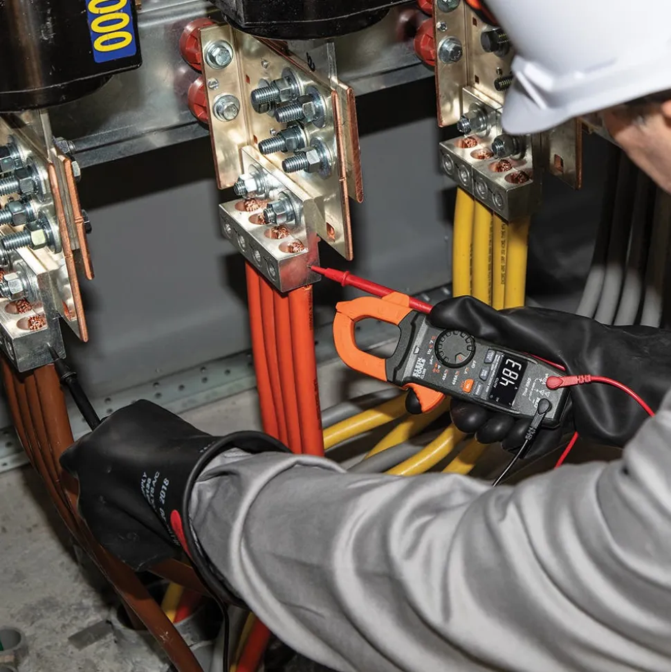 Klein AC/DC Digital Clamp Meter, Auto-Ranging 400 Amp CL390