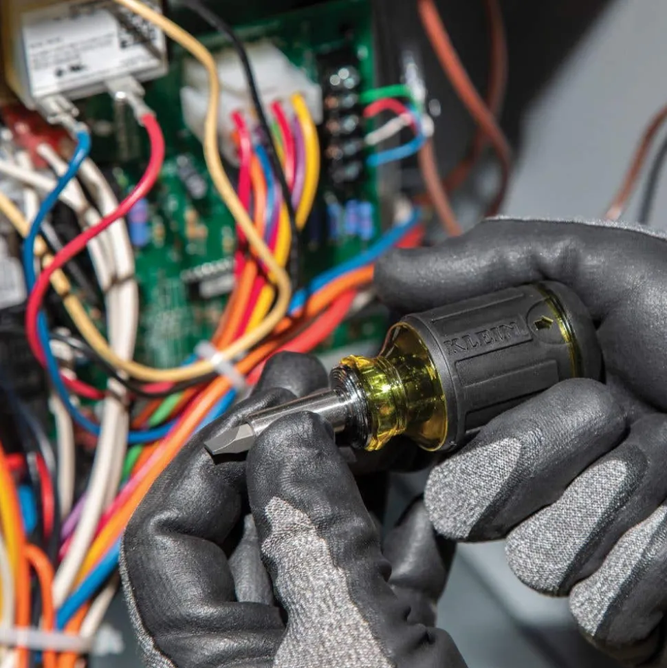 Klein 8-in-1 Multi-Bit Adjustable Length Stubby Screwdriver 32308