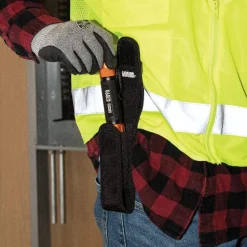 Klein Rechargeable 2-Color LED Flashlight Holster 1000 Lumens 56413