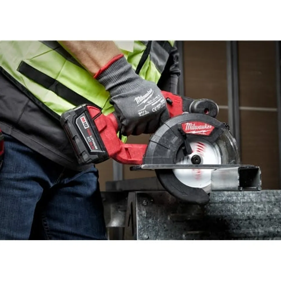 Milwaukee 5-3/8" 30 Tooth 20mm Arbor Circular Saw Metal & Stainless Cutting Blade 48-40-4070