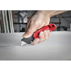 Milwaukee Fastback Folding Utility Knife w/ Blade Storage 48-22-1502