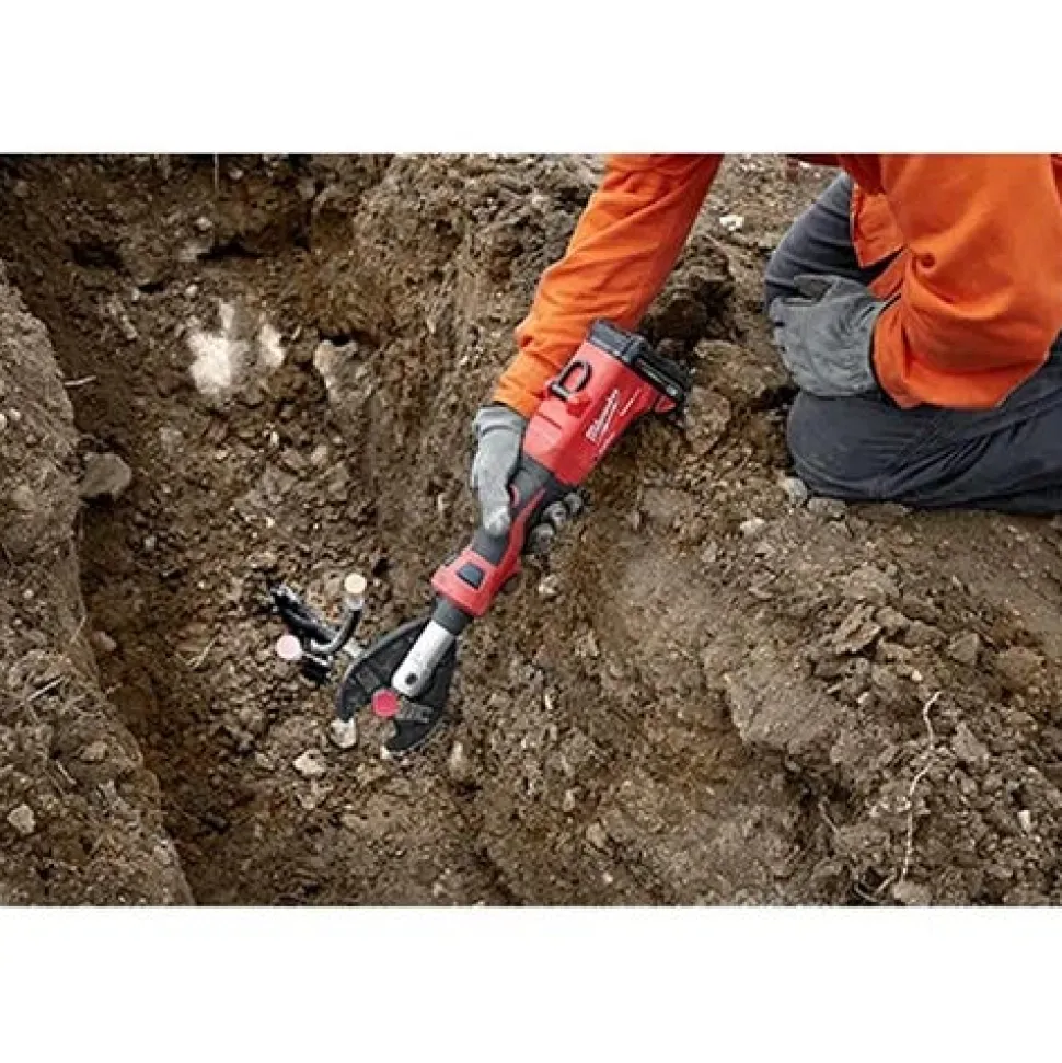 Milwaukee M18 FORCE LOGIC 6T Linear Utility Crimper Kit w/ Snub Nose Jaw 2978-22