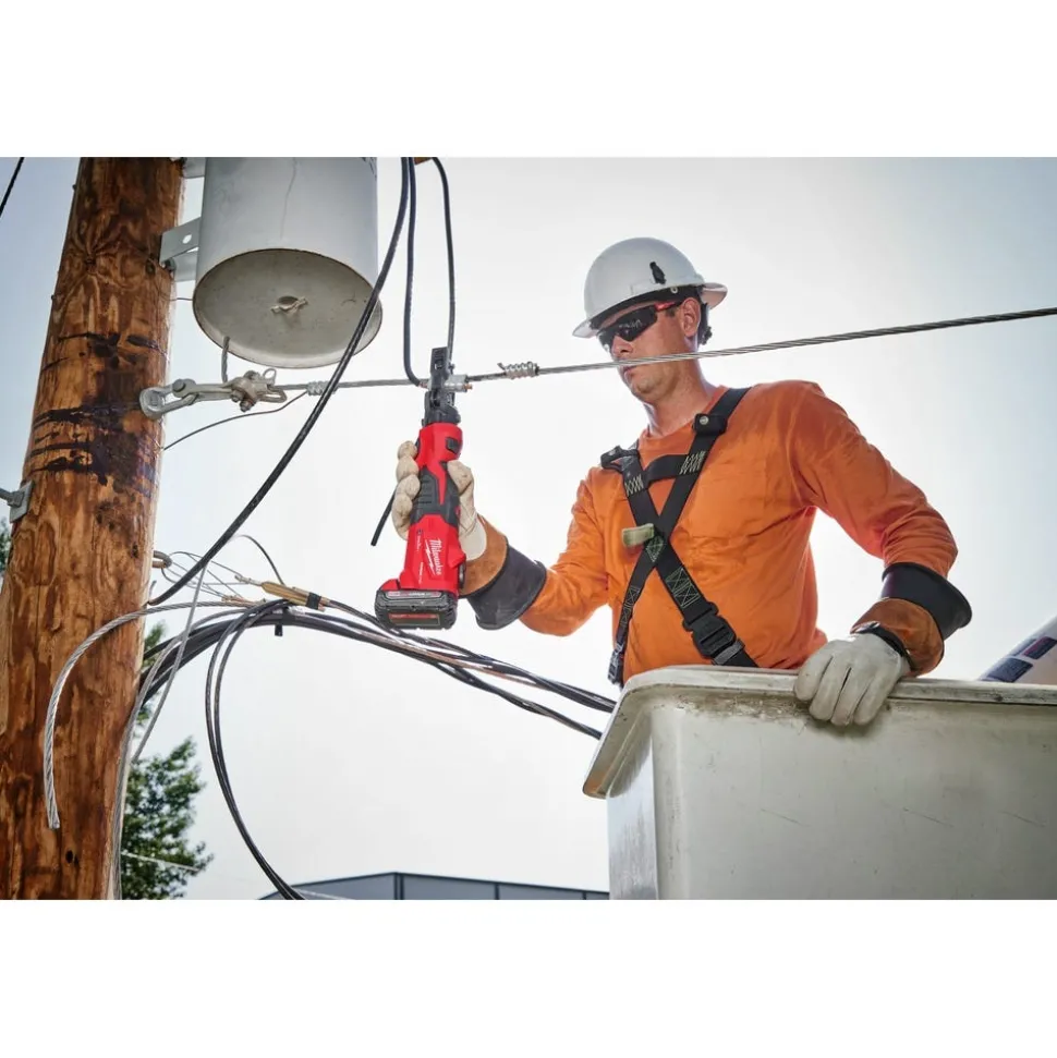 Milwaukee M18 FORCE LOGIC 6T Latched Linear Utility Crimper 2979-22