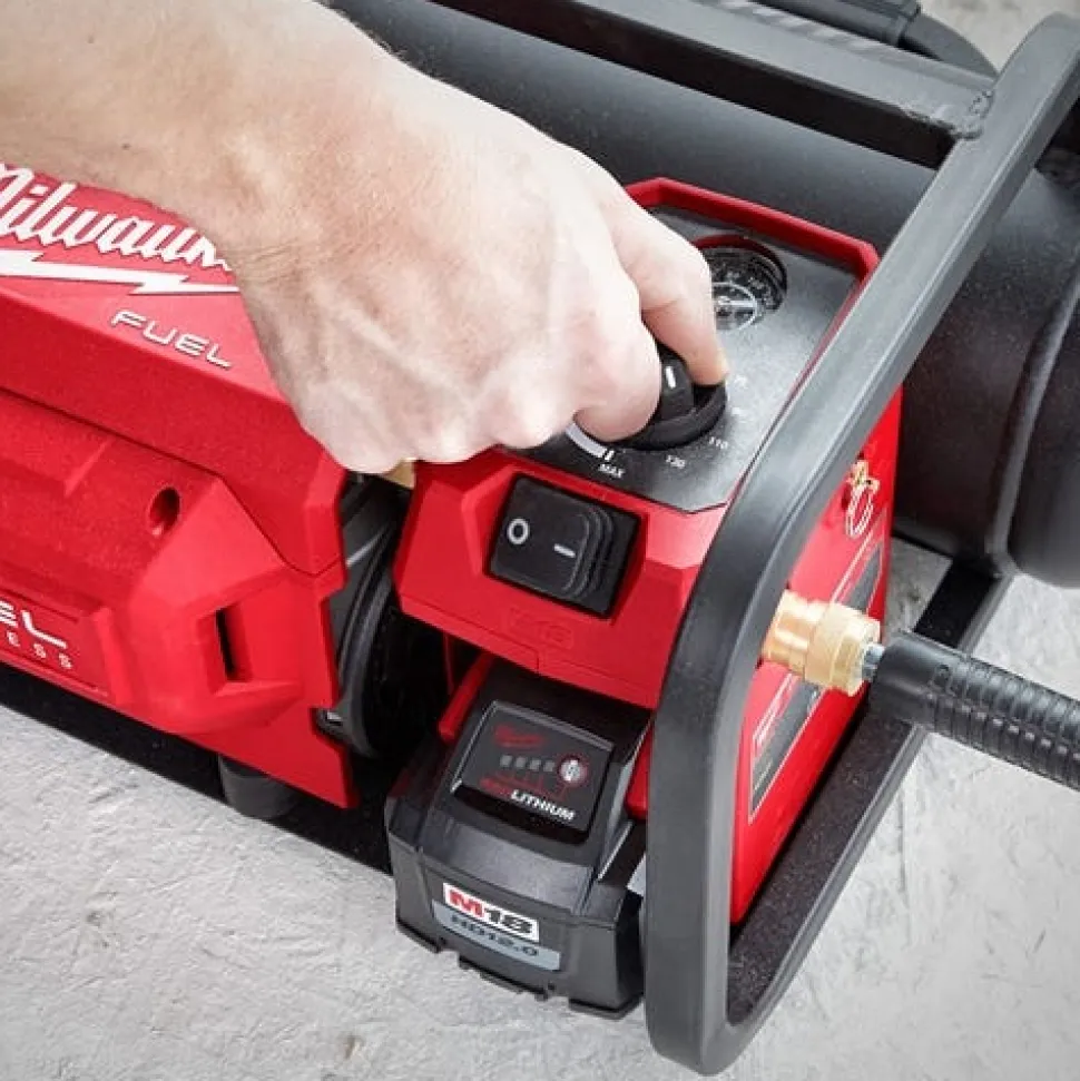 Milwaukee M18 FUEL 2 Gallon Hotdog Compact Quiet Compressor (Bare Tool) 2840-20