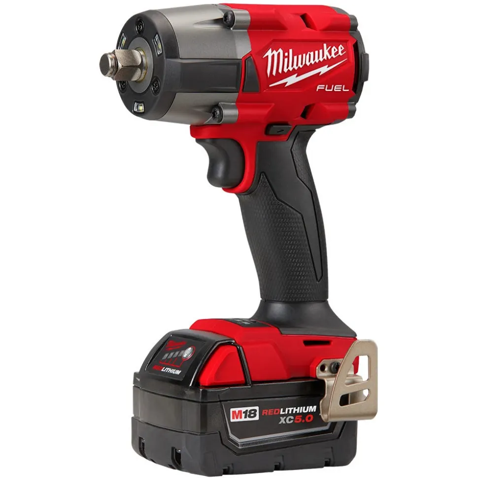 Milwaukee M18 FUEL 1/2'' Mid-Torque Impact Wrench w/ Friction Ring Kit 2962-22R