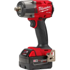 Milwaukee M18 FUEL 1/2'' Mid-Torque Impact Wrench w/ Pin Detent Kit 2962P-22R