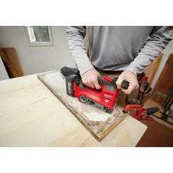 Milwaukee M18 FUEL Belt Sander 3
