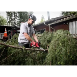 Milwaukee M18 FUEL HATCHET 8