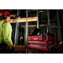 Milwaukee M12 PACKOUT Flood Light w/ USB Charging 1400 Lumens 2356-20