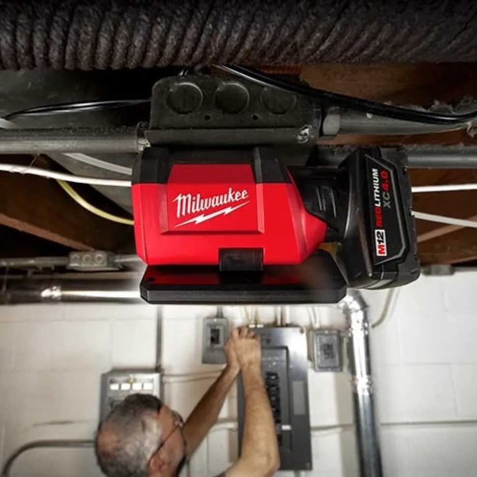 Milwaukee M12 ROVER Pivot Service Flood Light LED 700 Lumens & USB Charging 2367-20