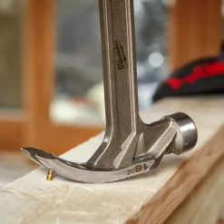 Milwaukee 16oz Smooth Face Hybrid Claw Hammer 48-22-9018