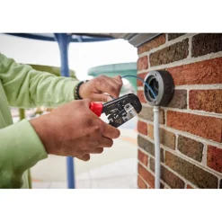 Milwaukee Ratcheting Pass-Through Crimper & Stripper 48-22-3074