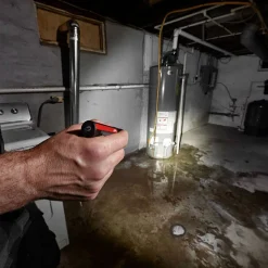 Milwaukee Rechargeable 500L Everyday Carry Flashlight 500 Lumens 2011R