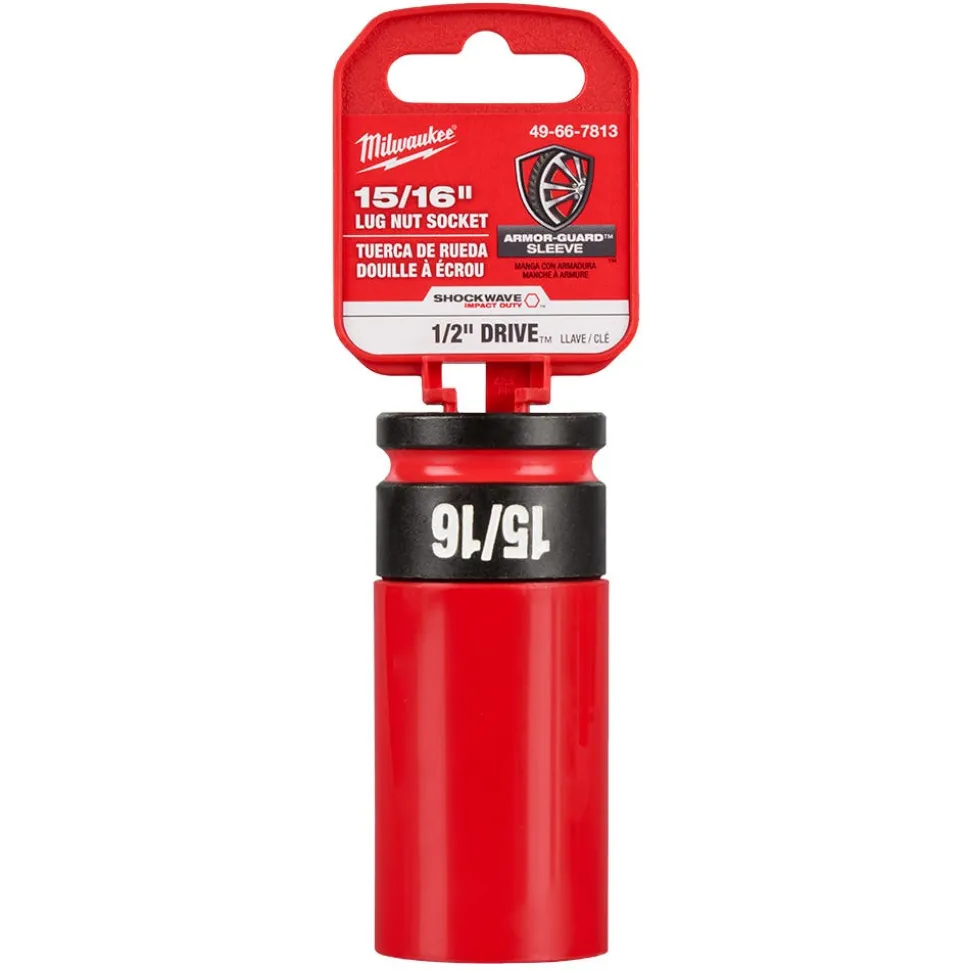 Milwaukee SHOCKWAVE Impact Duty 1/2" Drive 15/16" SAE Lug Nut Wheel Socket 49-66-7813