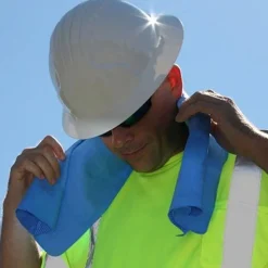 PIP Blue Evaporate EZ Cooling Towel (SINGLE) 13X31" 396-602-B