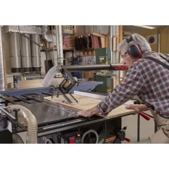SawStop Table Saws SawStop 3HP, 1PH, 230V Industrial Cabinet Saw 52