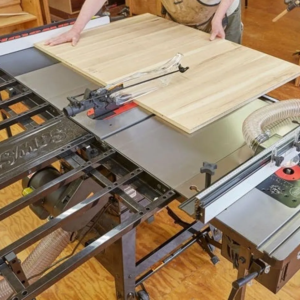 SawStop Table Saws SawStop 1.75HP Contractor Saw 52" T-Glide Fence CNS175-TGP252 CNS175-TGP252