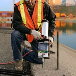 Simpson Strong-Tie High-Strength Epoxy Adhesive 56 oz. SET-XP56