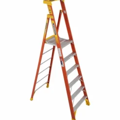 Werner 12' Fiberglass Podium Ladder 6' Platform Type IA PD6206