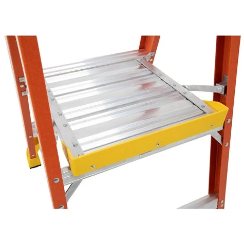 Werner 12' Fiberglass Podium Ladder 6' Platform Type IA PD6206