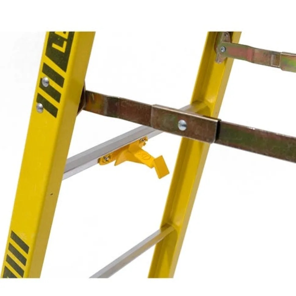 Werner 4' LeanSafe Type IA Fiberglass Leaning Ladder L6204